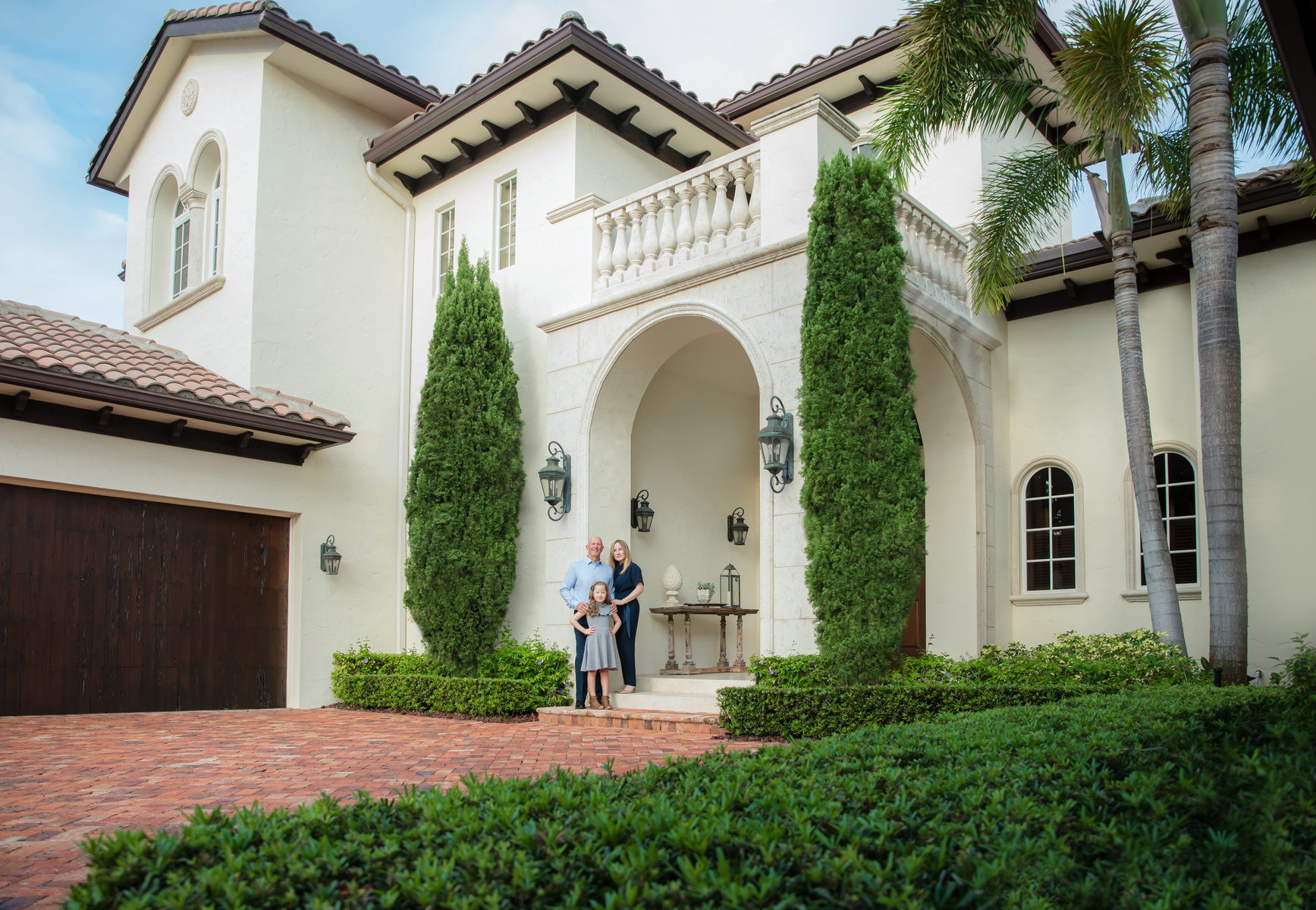 Family pictures at your home Palm Beach Gardens, Jupiter and Tequesta.